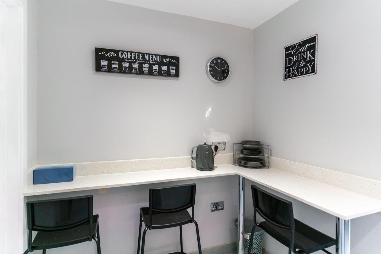 Luxury 5Bd Suite Guest House Londra Esterno foto