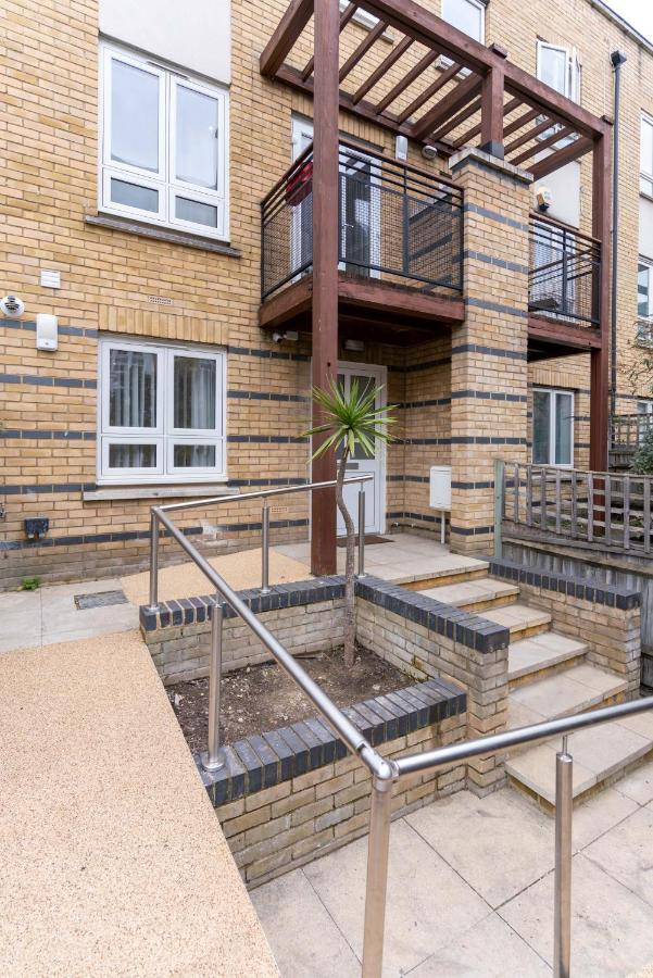 Luxury 5Bd Suite Guest House Londra Esterno foto