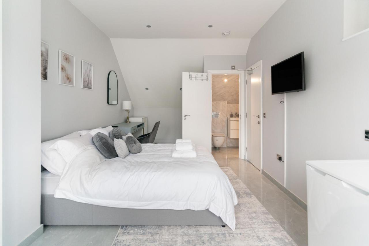 Luxury 5Bd Suite Guest House Londra Esterno foto