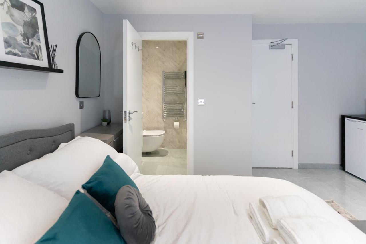 Luxury 5Bd Suite Guest House Londra Esterno foto