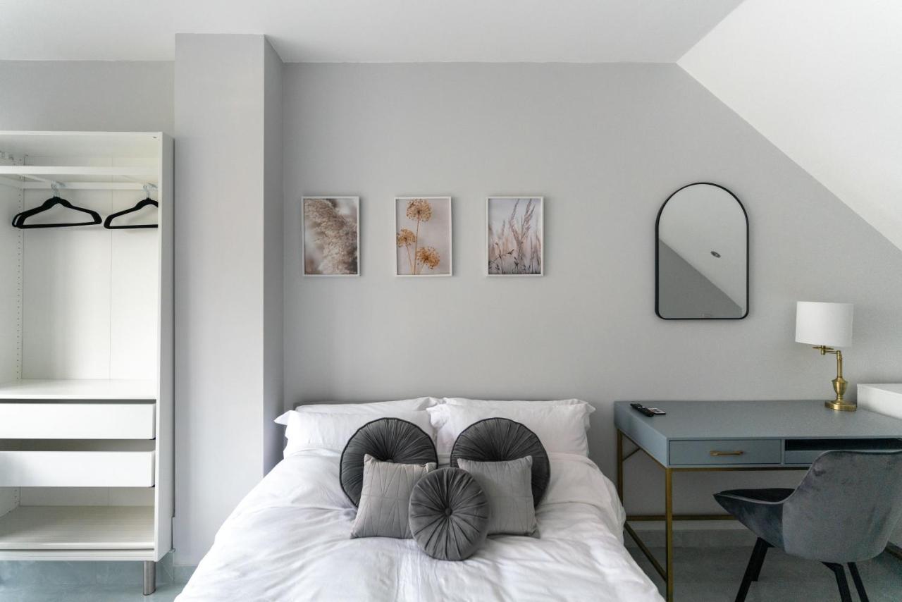Luxury 5Bd Suite Guest House Londra Esterno foto