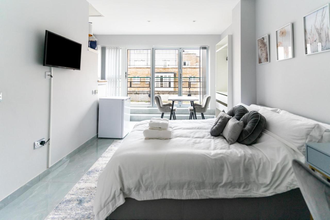 Luxury 5Bd Suite Guest House Londra Esterno foto